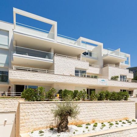 Villa Zoe Suites Komiza Exterior photo
